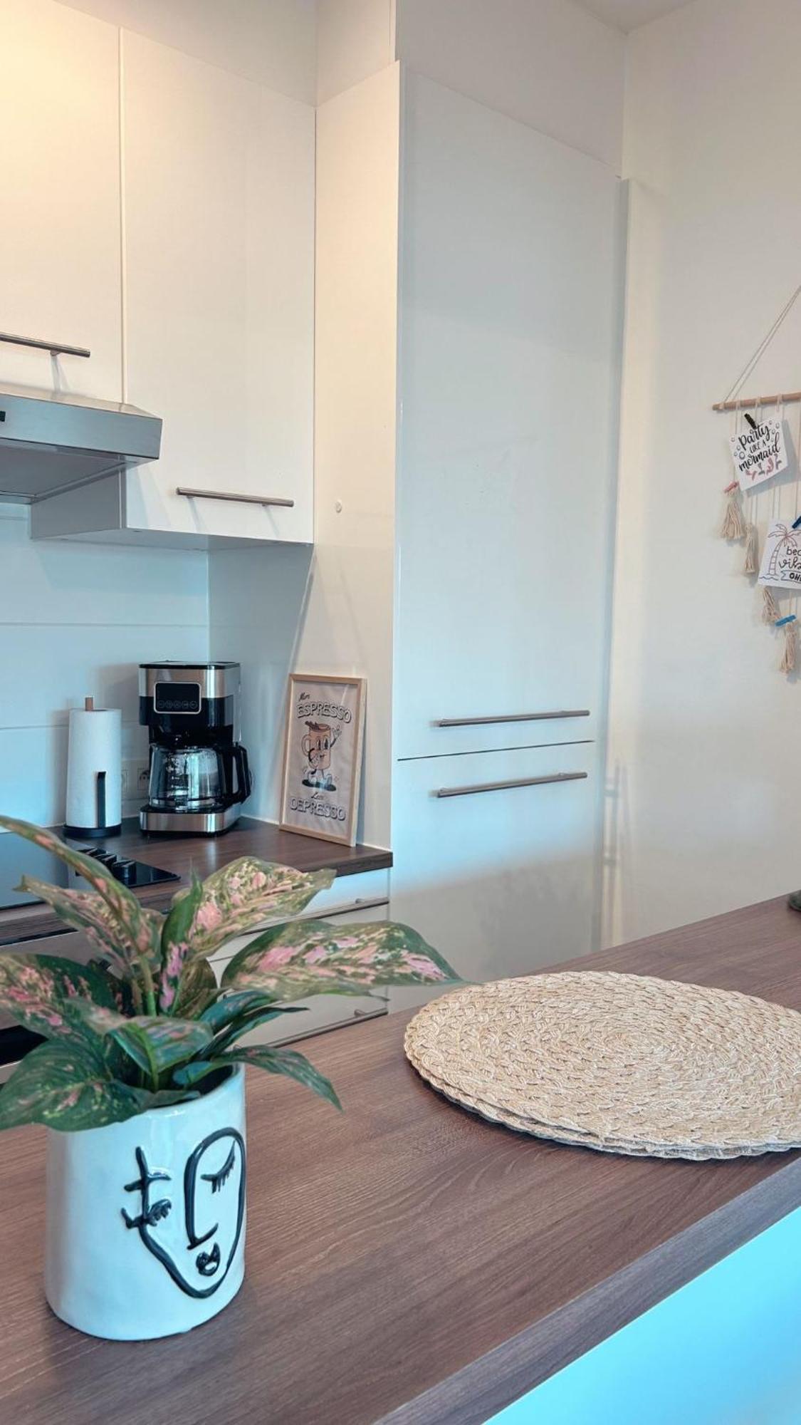 O'Stay Appartement Oostende Met Parking 50M Van Zeedijk エクステリア 写真